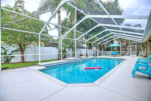 2856 MERIDIAN POINT LANE, Lakeland, FL 33812