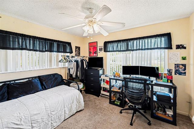 5923 DUNFRIES ST N, St Petersburg, FL 33709