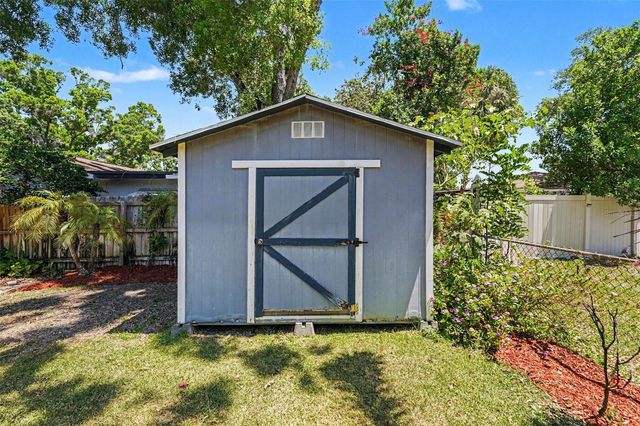 5923 DUNFRIES ST N, St Petersburg, FL 33709