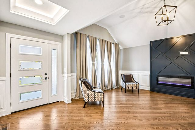 8200 S Normandy Avenue, Burbank, IL 60459