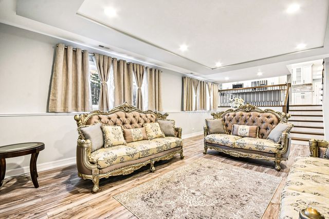 8200 S Normandy Avenue, Burbank, IL 60459