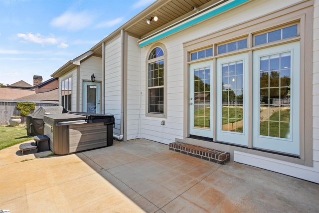 127 Carshalton Drive, Lyman, SC 29365