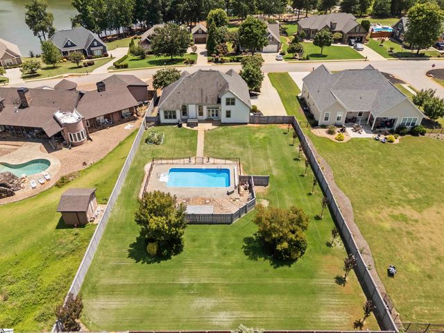 127 Carshalton Drive, Lyman, SC 29365