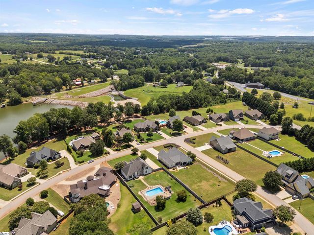 127 Carshalton Drive, Lyman, SC 29365