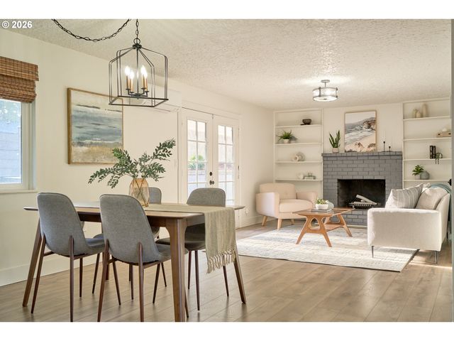 823 Ne 96TH Ave, Vancouver, WA 98664