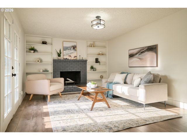 823 Ne 96TH Ave, Vancouver, WA 98664