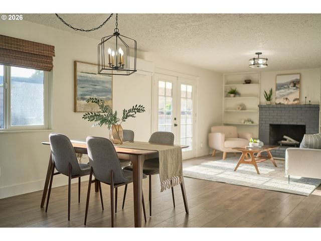 823 Ne 96TH Ave, Vancouver, WA 98664