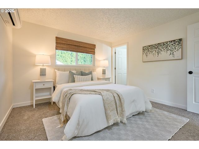 823 Ne 96TH Ave, Vancouver, WA 98664