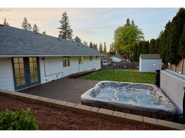 823 Ne 96TH Ave, Vancouver, WA 98664