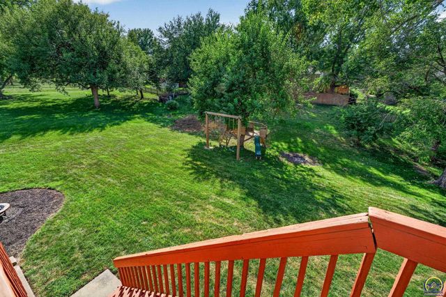 3831 SW Friar RD, Topeka, KS 66610