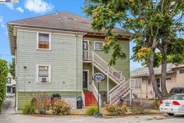 954 Park St, Alameda, CA 94501