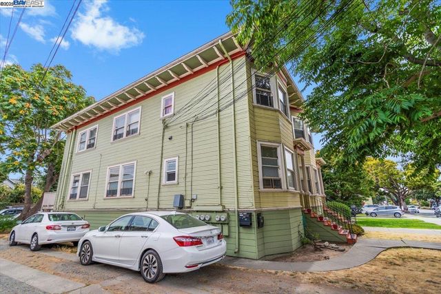 954 Park St, Alameda, CA 94501