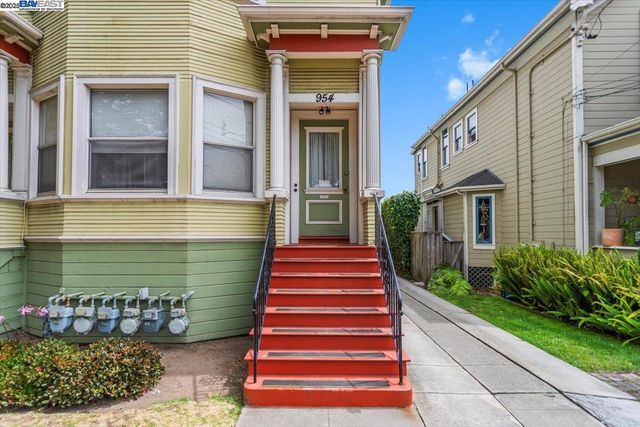 954 Park St, Alameda, CA 94501