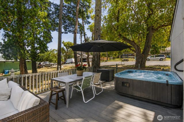 1000 Park Street, Friday Harbor, WA 98250
