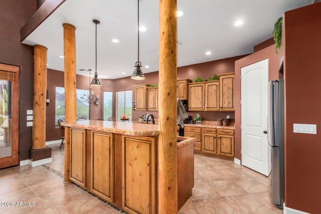 3745 E MINING CAMP Street, Apache Junction, AZ 85119