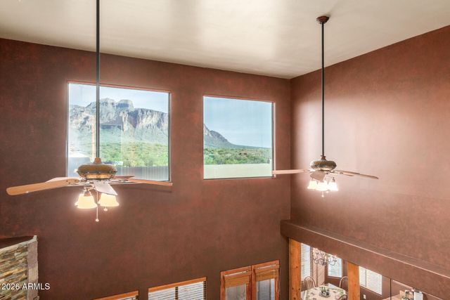 3745 E MINING CAMP Street, Apache Junction, AZ 85119