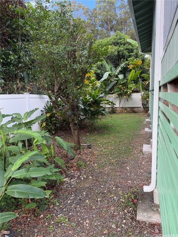 701 Neal Avenue A, Wahiawa, HI 96786