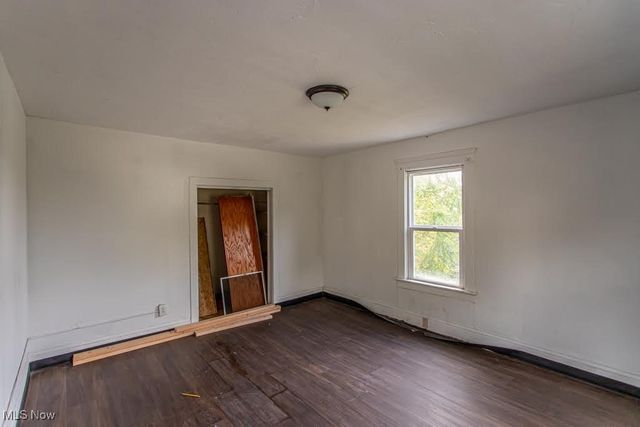 111 Madison Street, Campbell, OH 44405