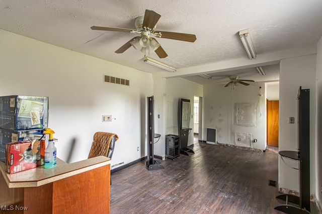 111 Madison Street, Campbell, OH 44405