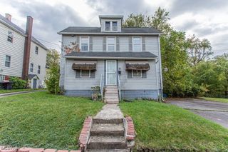 111 Madison Street, Campbell, OH 44405