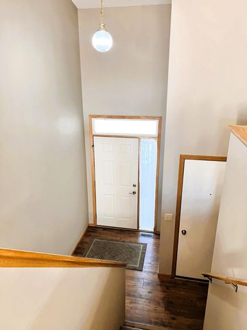 13116 Vintage Street NW, Coon Rapids, MN 55448