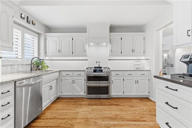 5004 W 120TH Place, Overland Park, KS 66209