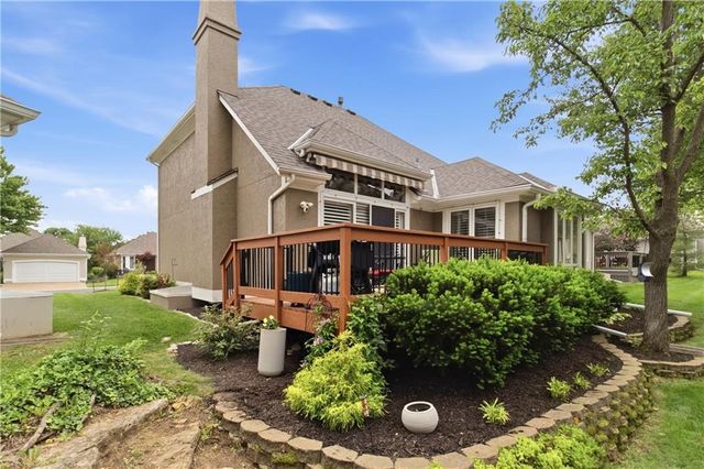 5004 W 120TH Place, Overland Park, KS 66209