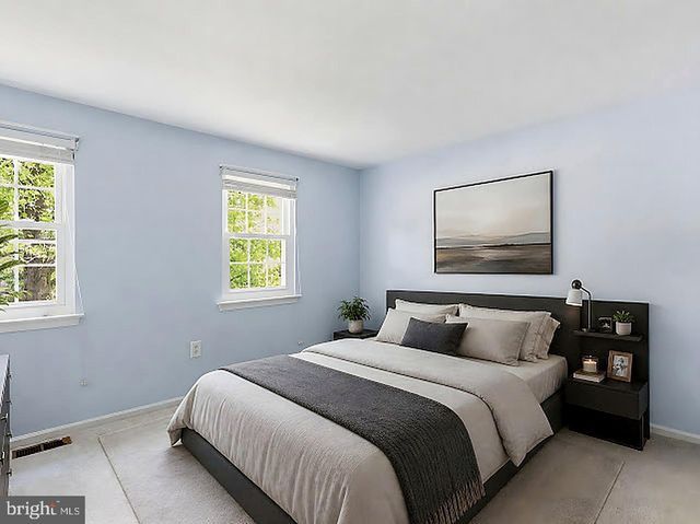 2748 VALLEY WOODS RD, Hatfield, PA 19440