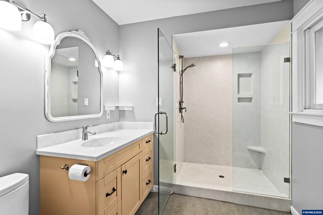7275 SW Deerhaven Dr, Corvallis, OR 97333