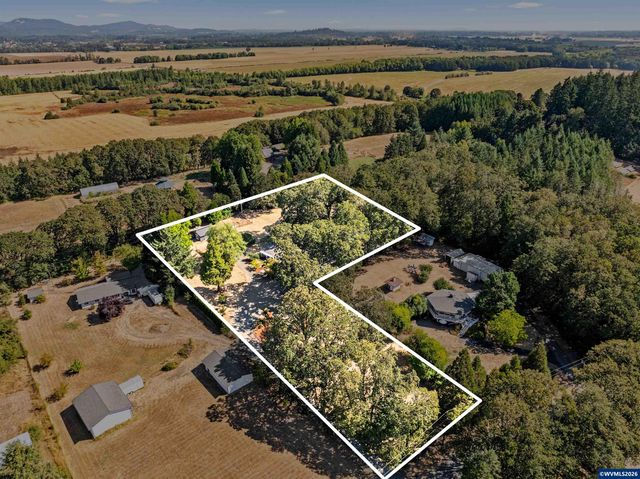 7275 SW Deerhaven Dr, Corvallis, OR 97333