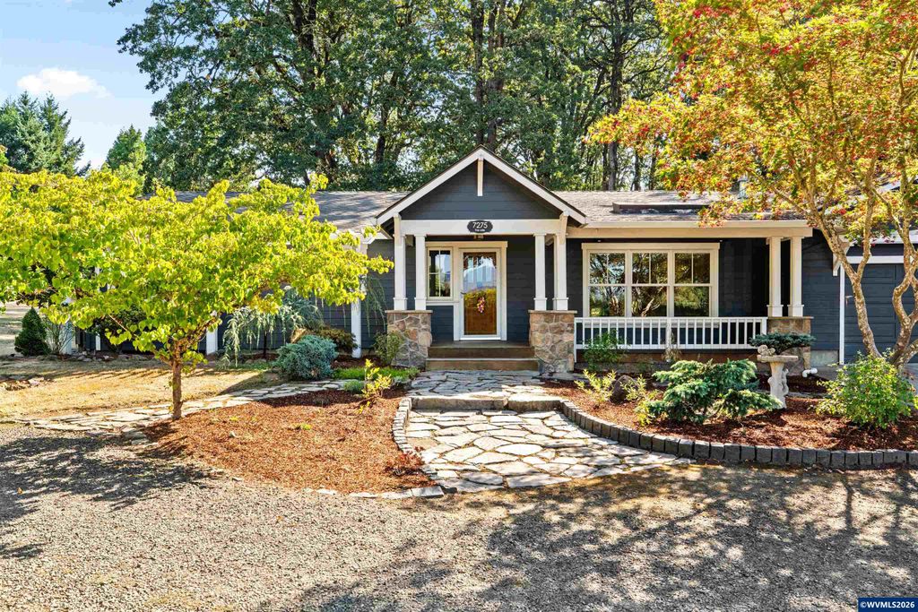 7275 SW Deerhaven Dr, Corvallis, OR 97333