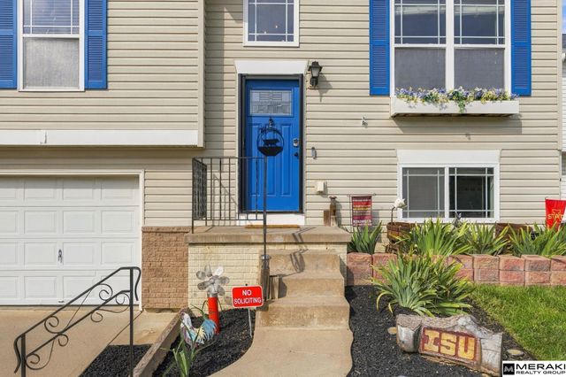 10868 Girard Street, Omaha, NE 68142