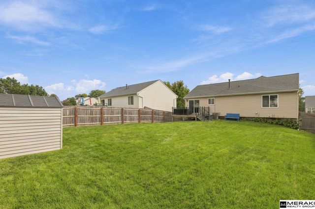 10868 Girard Street, Omaha, NE 68142