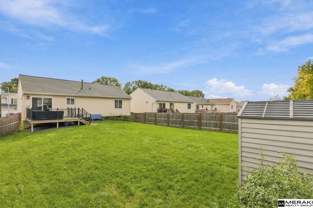 10868 Girard Street, Omaha, NE 68142
