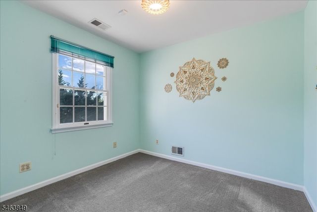 25 Richland Dr, Springfield Twp., NJ 07081