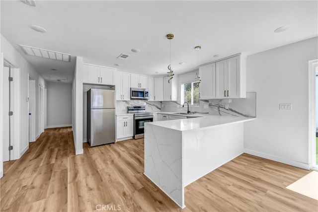 13831 Bessemer, Valley Glen, CA 91401