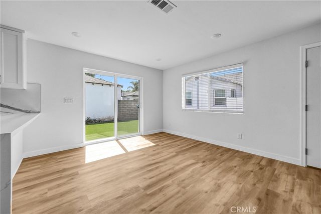 13831 Bessemer, Valley Glen, CA 91401