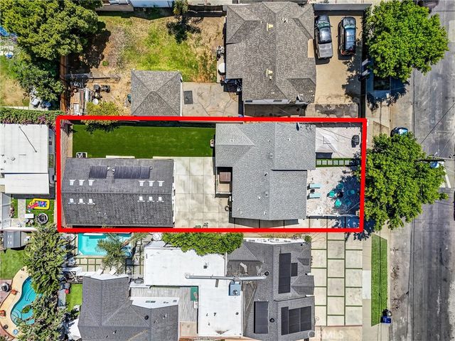 13831 Bessemer, Valley Glen, CA 91401
