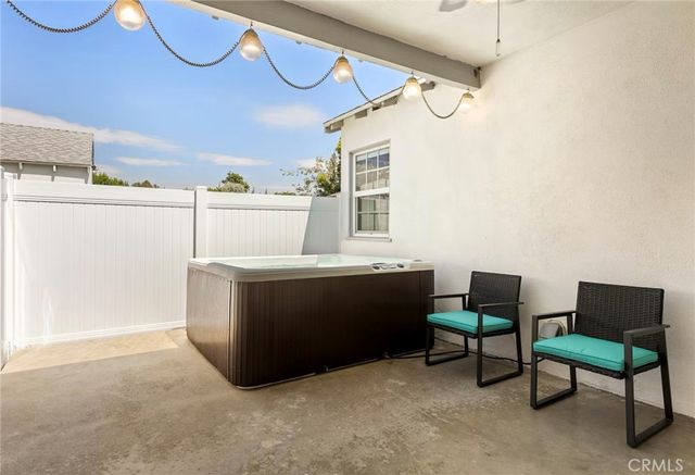13831 Bessemer, Valley Glen, CA 91401