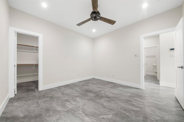 1277 Dewalt Street, Houston, TX 77088