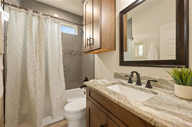 3907 Bailey LN, Austin, TX 78756