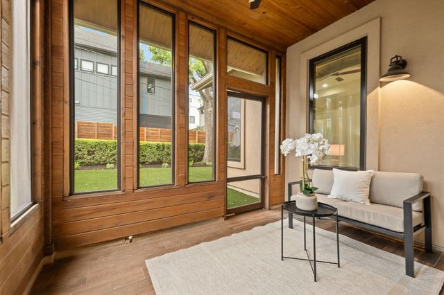3907 Bailey LN, Austin, TX 78756