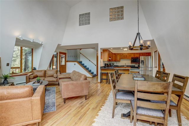 22354 Park Lane, Morrison, CO 80465