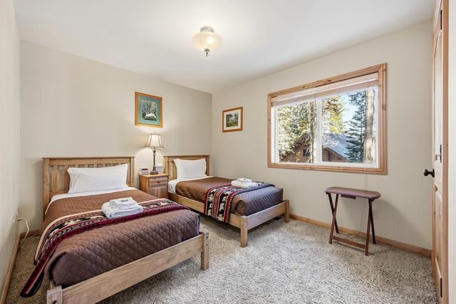 1193 Swiss Court, Soda Springs, CA 95728