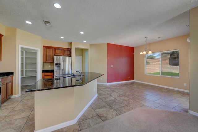 416 Loma Linda Loop NE, Rio Rancho, NM 87124