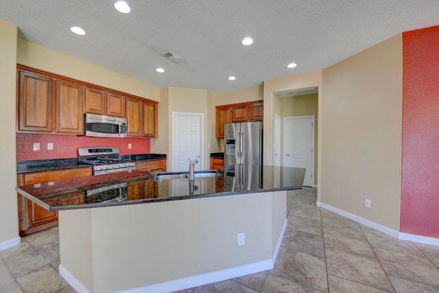 416 Loma Linda Loop NE, Rio Rancho, NM 87124