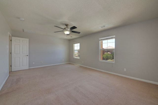416 Loma Linda Loop NE, Rio Rancho, NM 87124