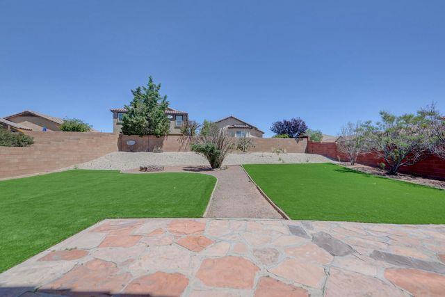 416 Loma Linda Loop NE, Rio Rancho, NM 87124