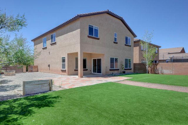 416 Loma Linda Loop NE, Rio Rancho, NM 87124