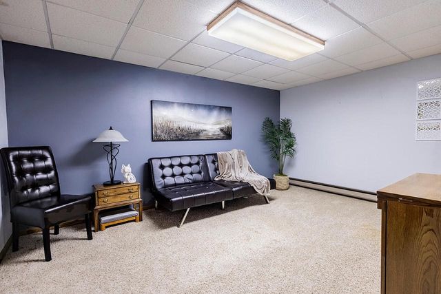 S79W19238 River Oaks COURT, Muskego, WI 53150